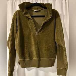 Universal Thread zip up sweater